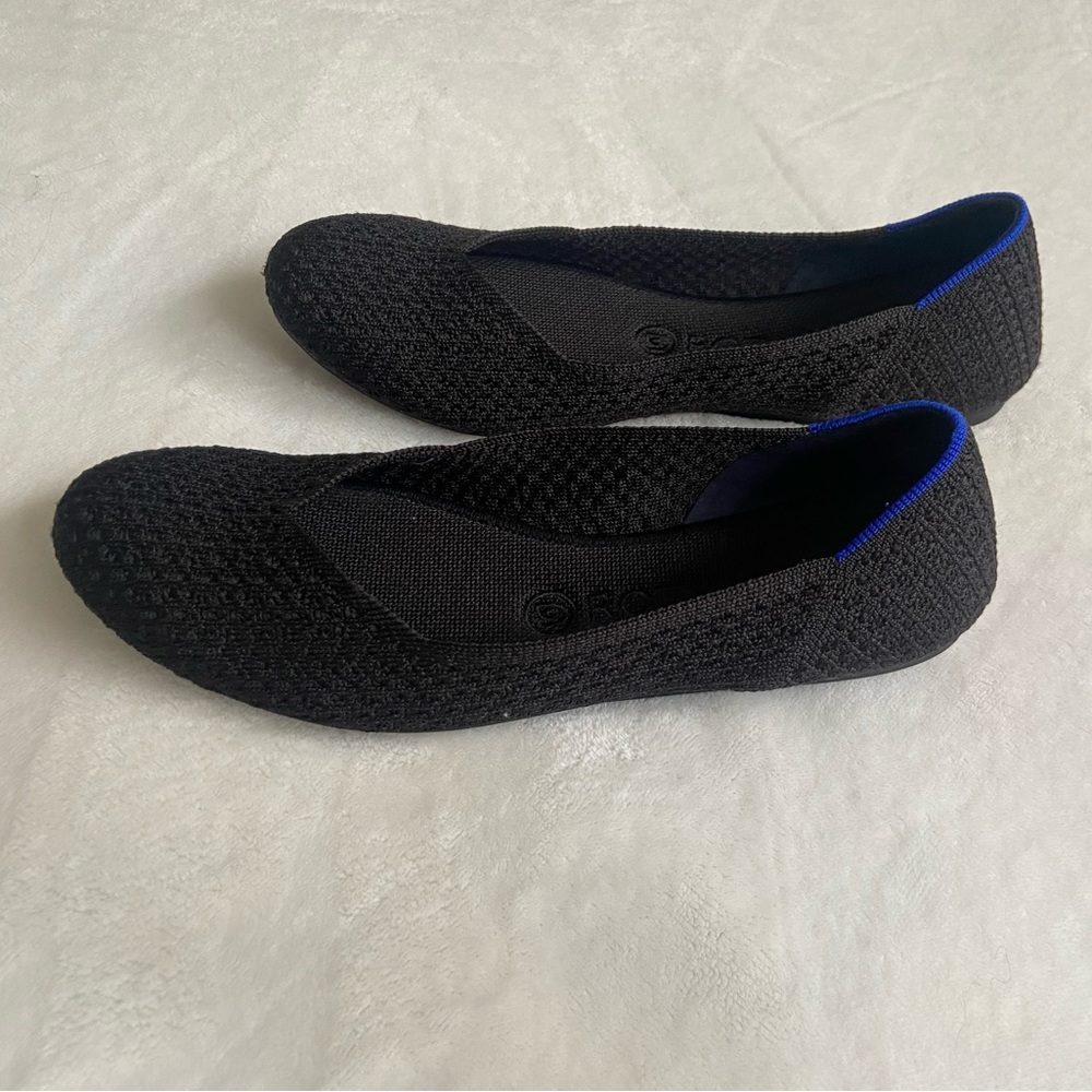 Black Rothy’s Round toe Flats 8.5 - Picture 2 of 12
